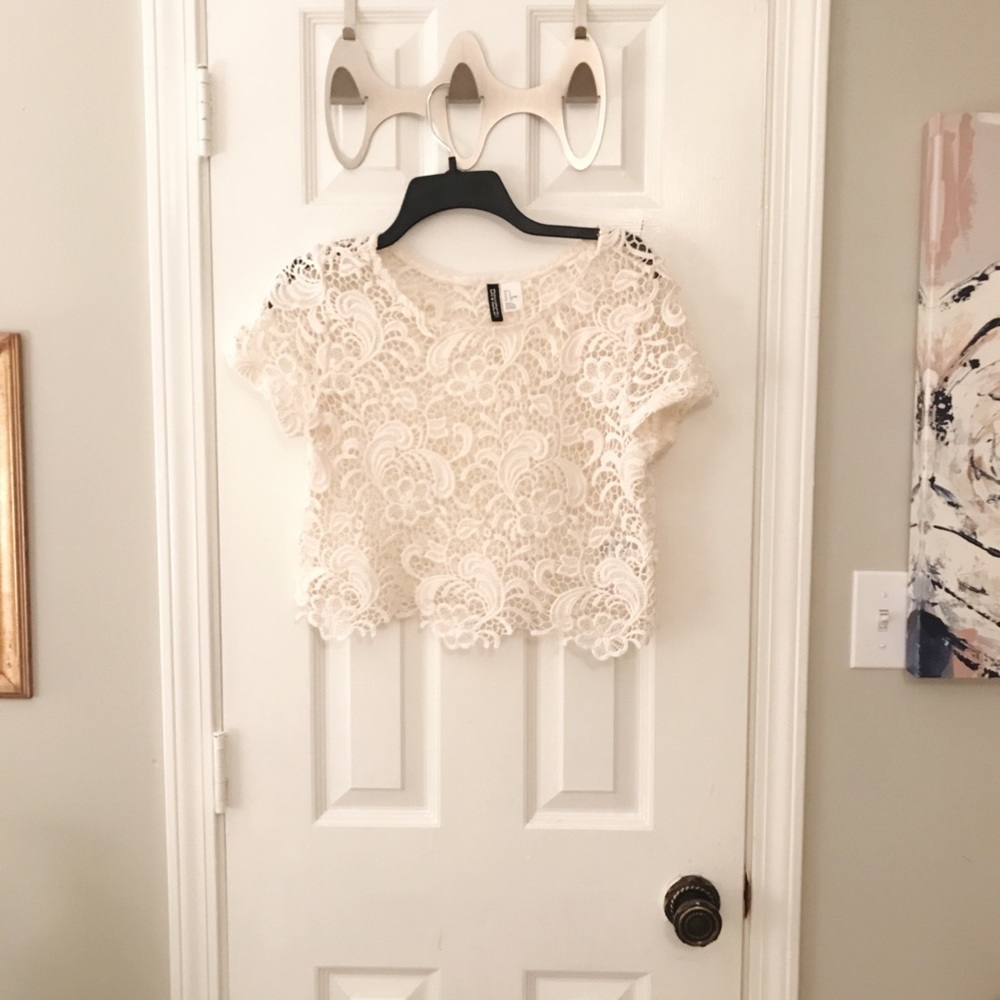 Crochet crop top